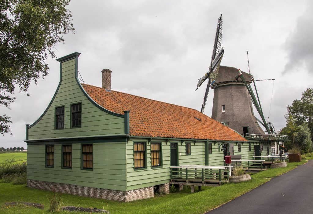 Molen De Paauw, Nauerna 43 in Assendelft_Provinciaal monument